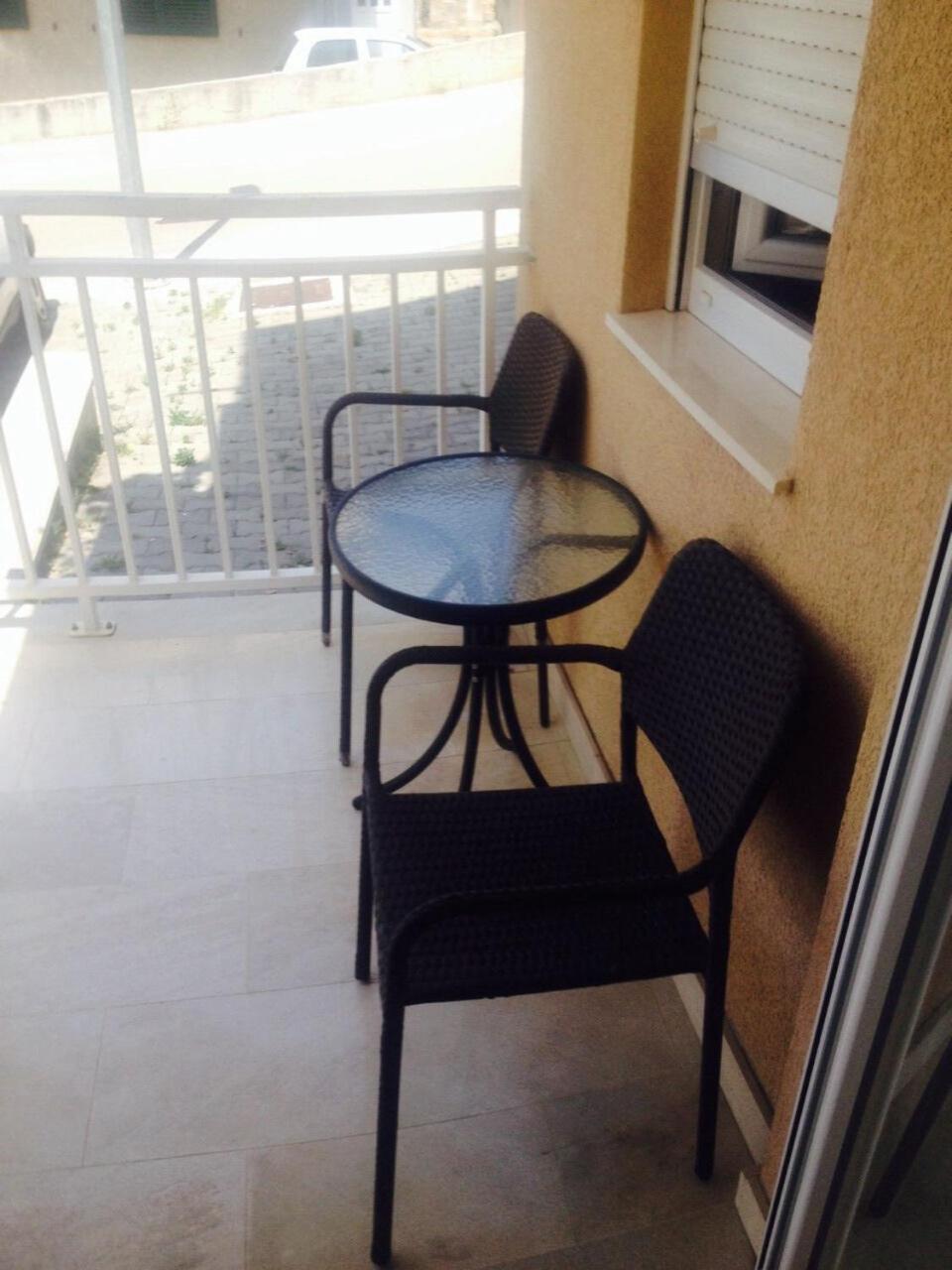 Apartment Zdrave - Free Parking Makarska Esterno foto